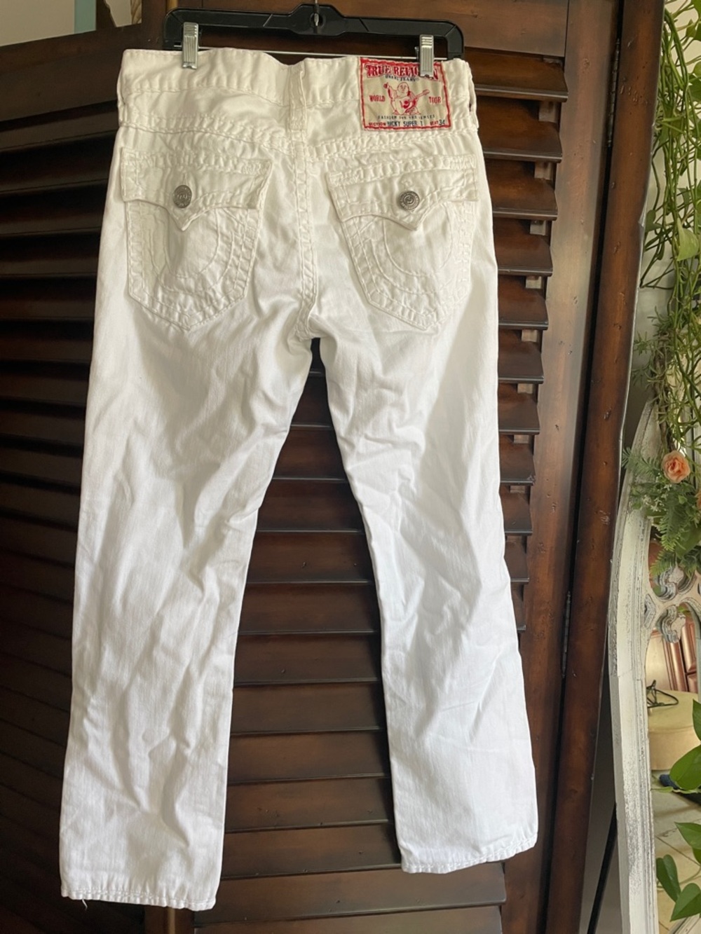 True Religion Ricky White Jeans 31 Silver Buttons 32 Inseam - Picture 8 of 12